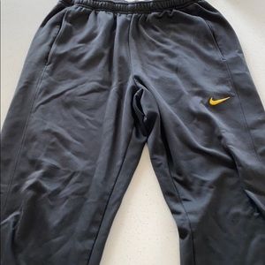 Black Nike livestrong sweatpants